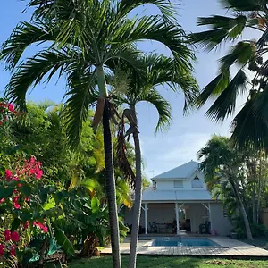  Villa Logan