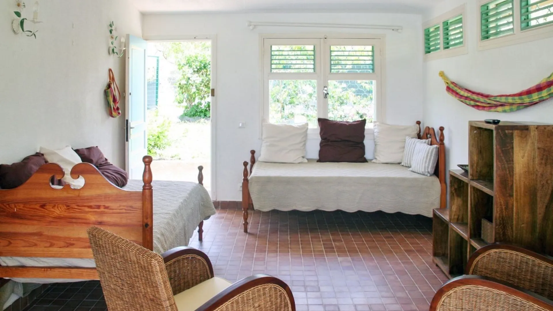 Villa With 3 Bedrooms In Saint-Francois, With Private Pool, Enclosed G